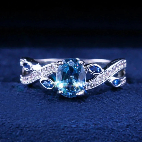 Jewelry - 925 Sterling Silver Aquamarine Oval Diamond Ring